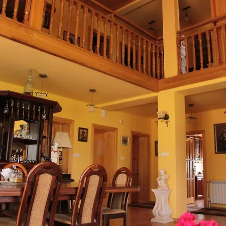 Grand Panorama Oda ve Kahvaltı Wisniowa (Myslenice)