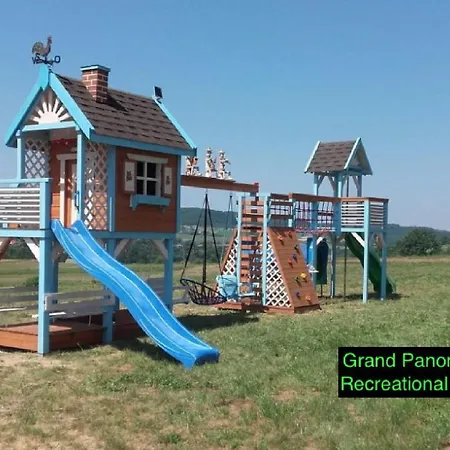 Grand Panorama Panzió 3*