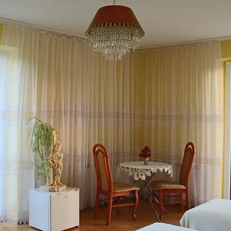 Grand Panorama Bed & Breakfast Wisniowa (Myslenice)