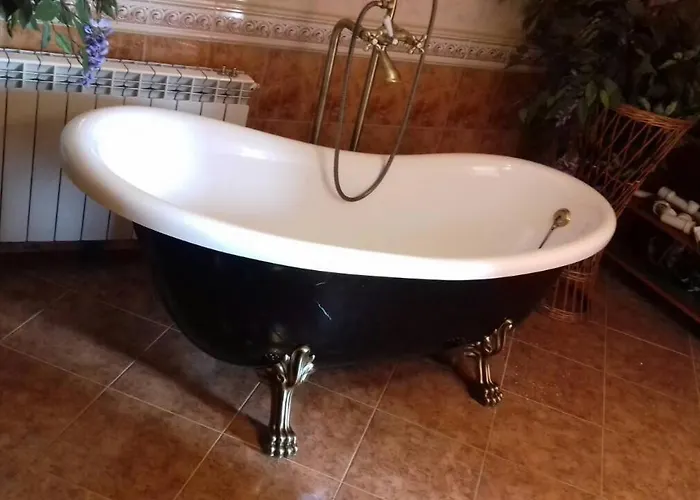 Grand Panorama Bed & Breakfast 3*